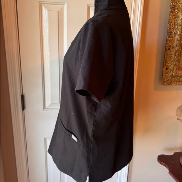 Figs Black V-Neck Scrub Top style # FW1100- medium - Picture 6 of 10